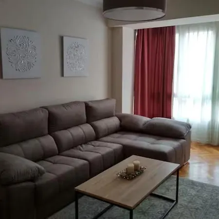 Apartman Amplio Piso En - A 1 Minuto De La Playa